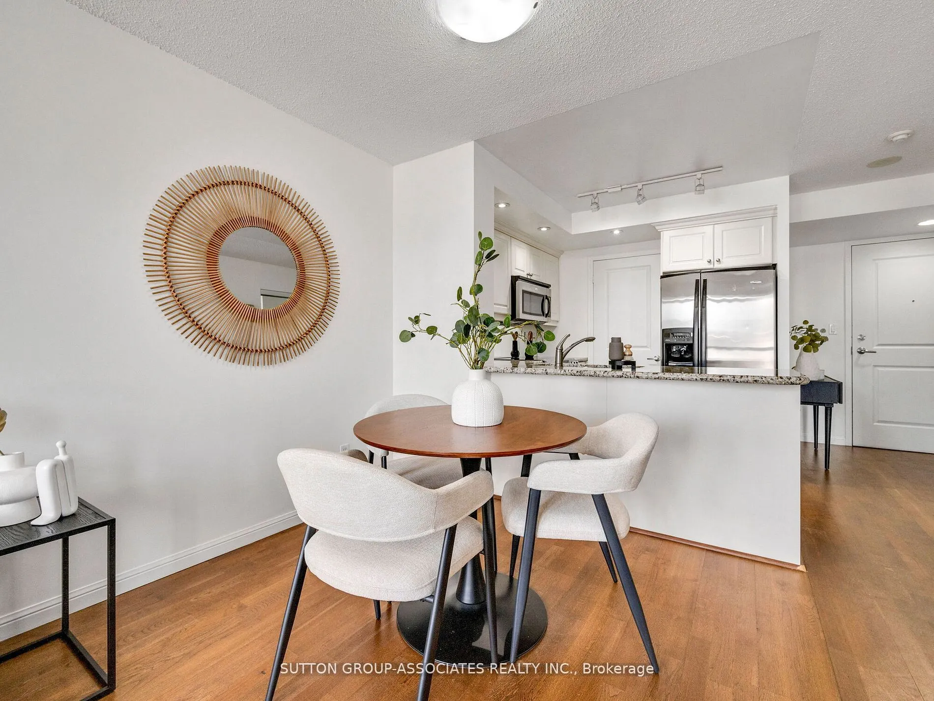 900 Mount Pleasant Road, #320