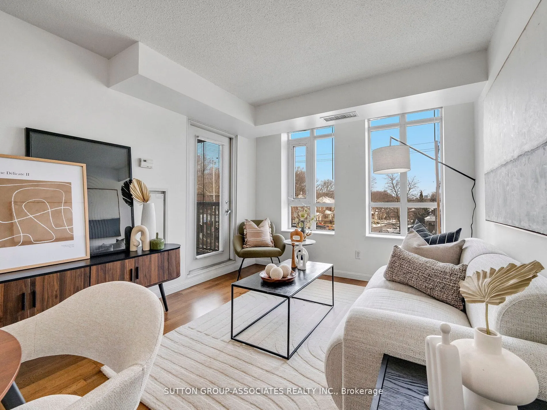900 Mount Pleasant Road, #320