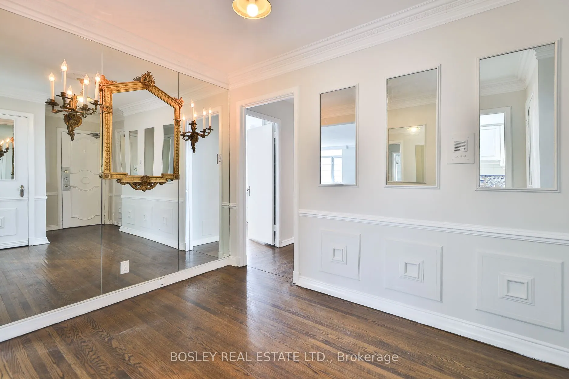 707 Eglinton Avenue W, #604