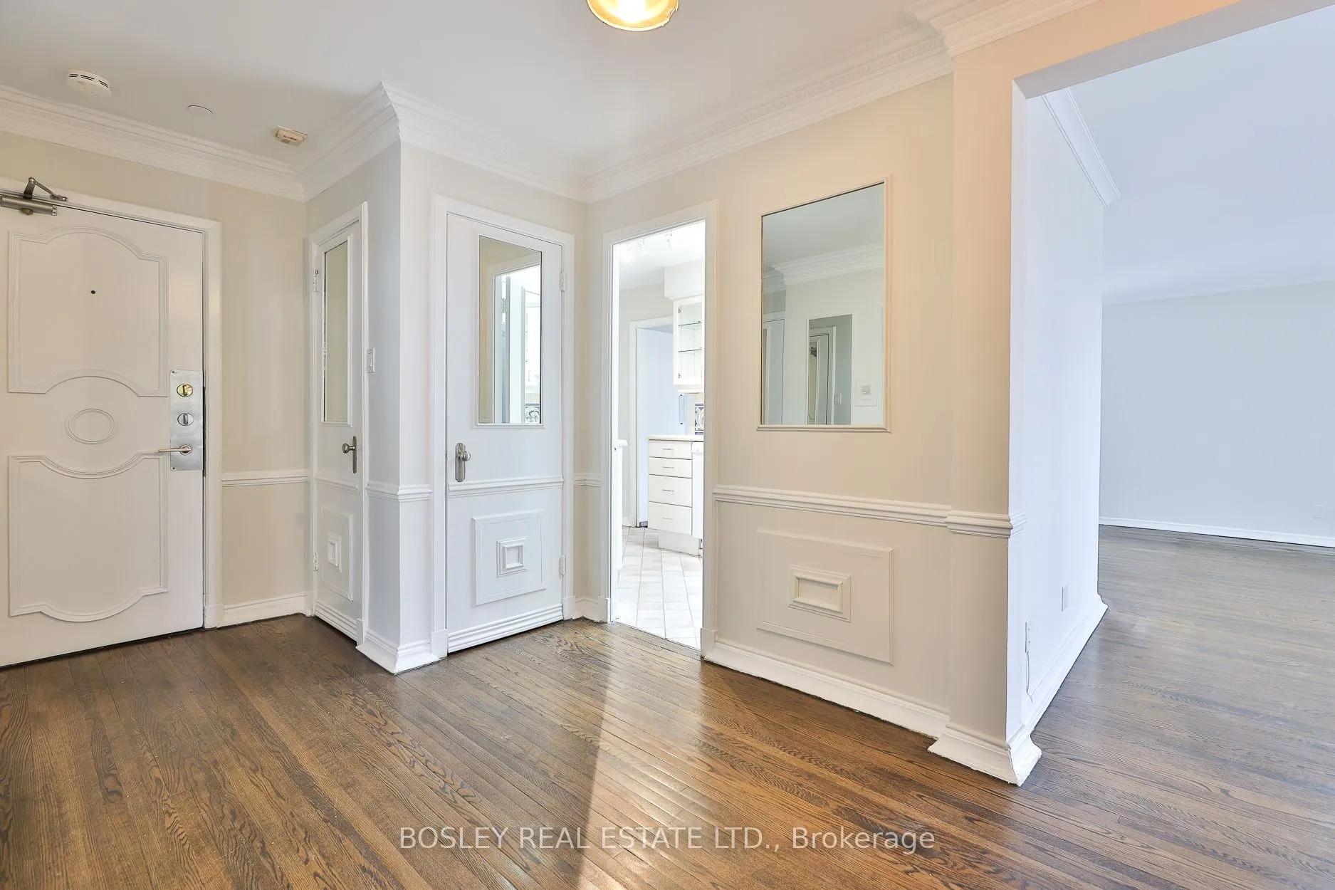 707 Eglinton Avenue W, #604