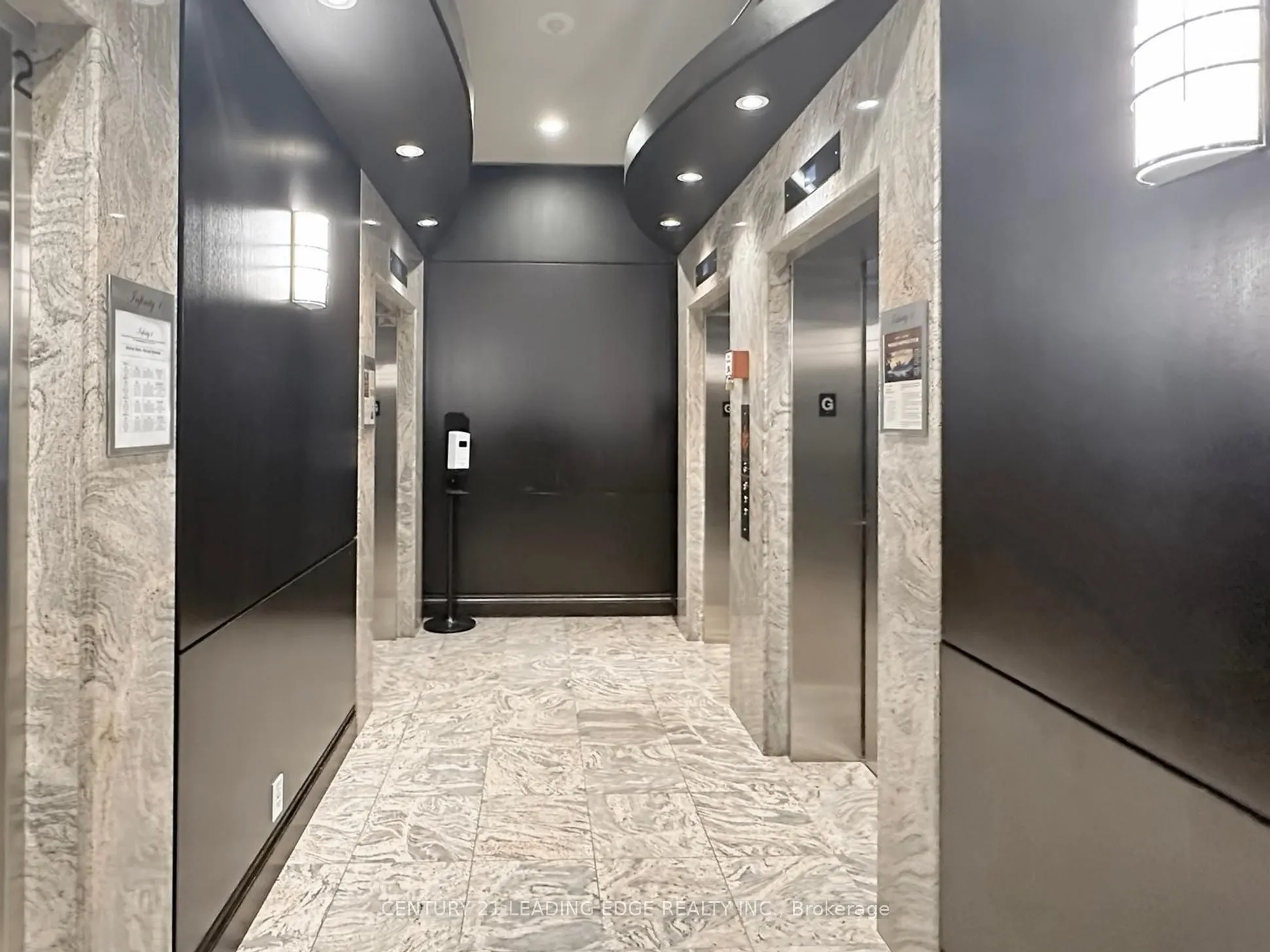 30 Grand Trunk Crescent, #3503