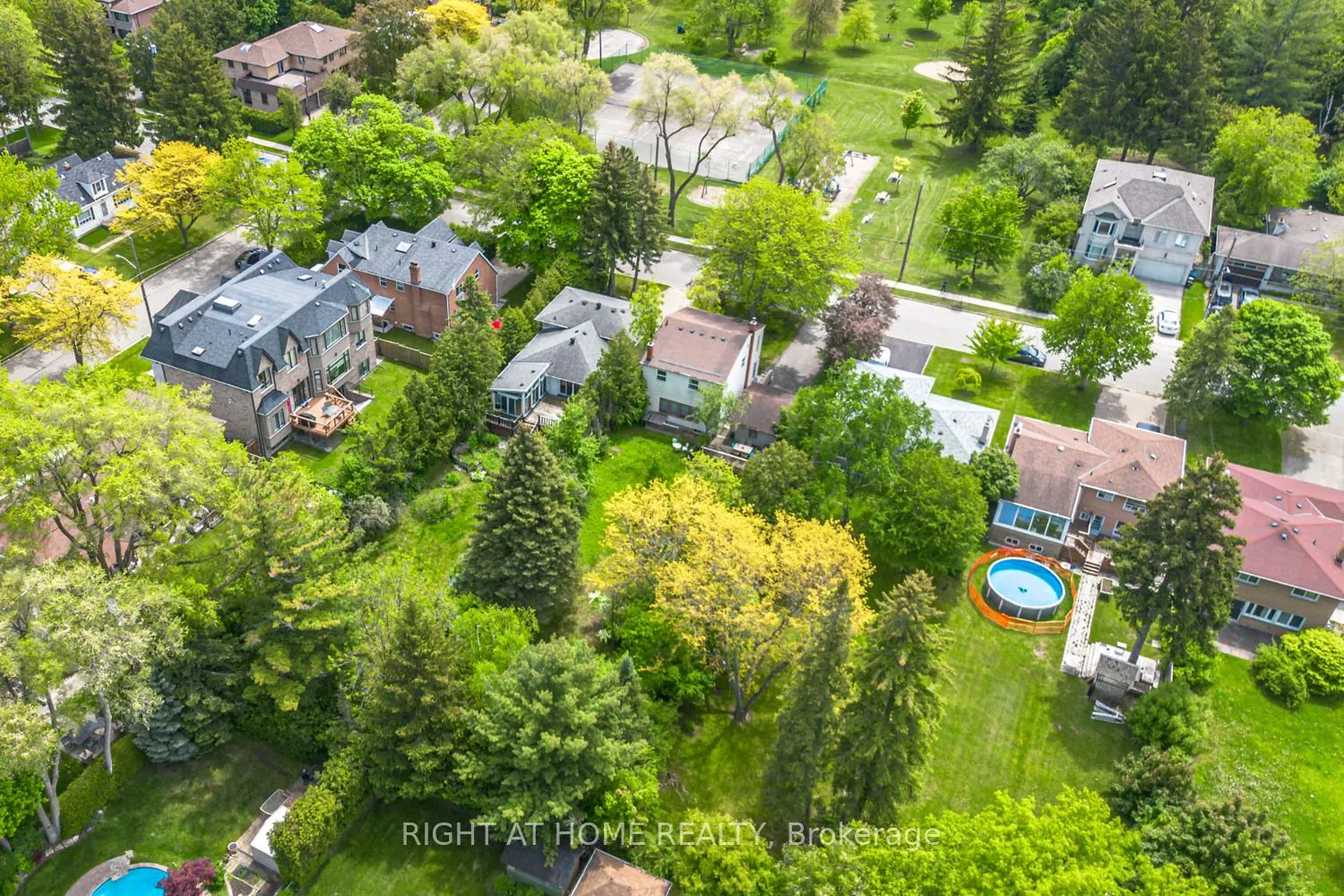 144 Wedgewood Drive