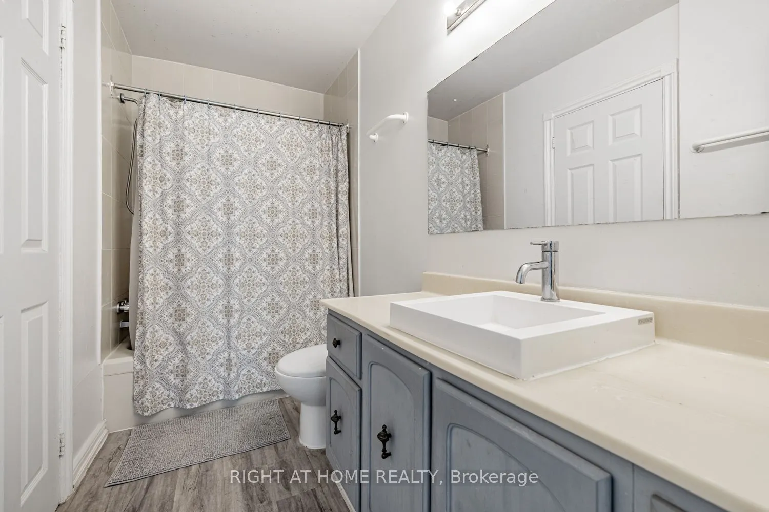 144 Wedgewood Drive