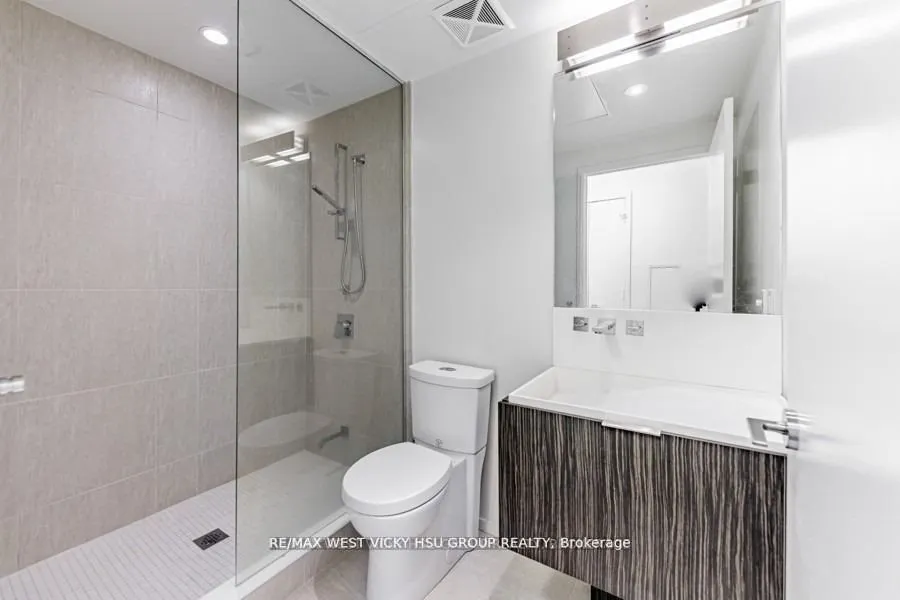 101 Charles Street E, #619