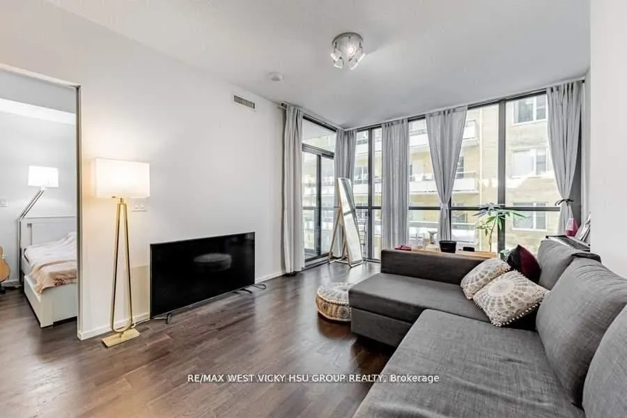 101 Charles Street E, #619