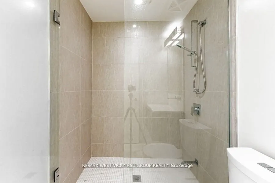 101 Charles Street E, #619