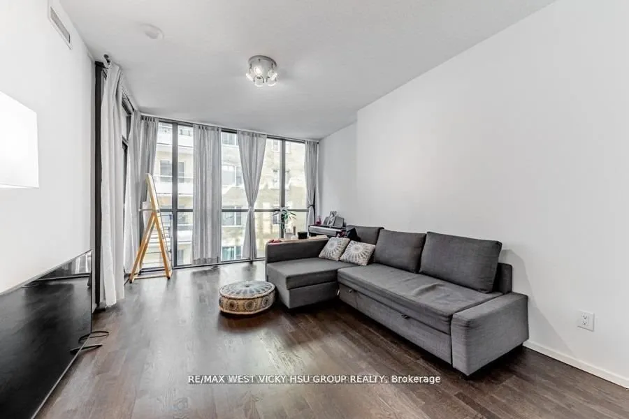 101 Charles Street E, #619