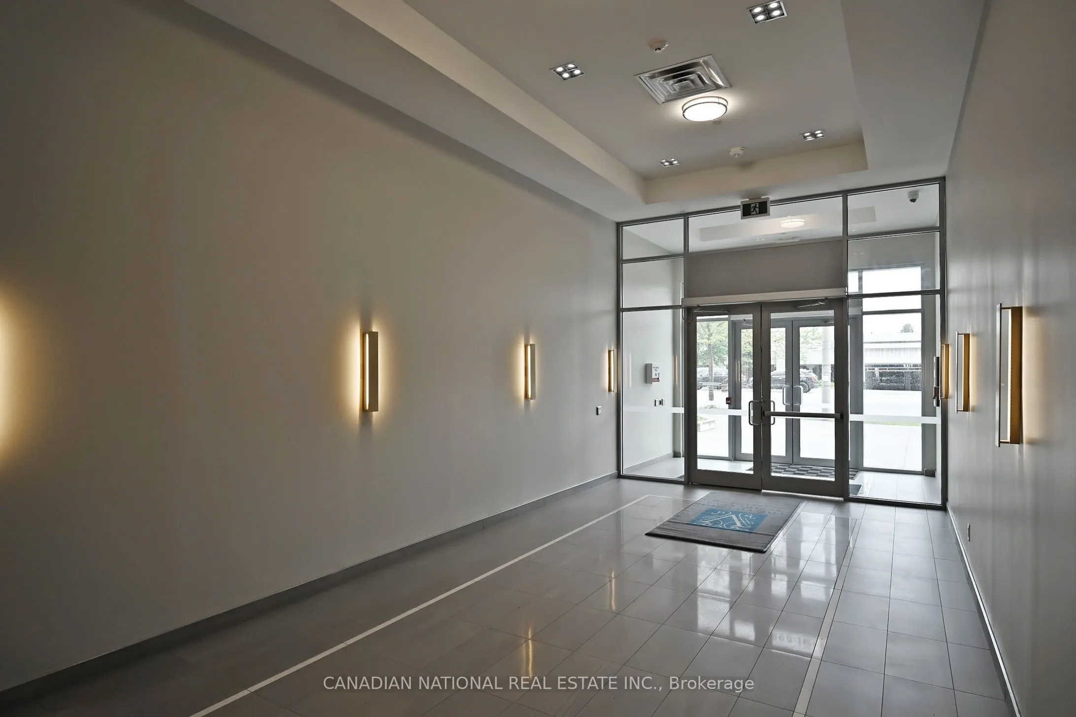 595 Sheppard Avenue E, #105
