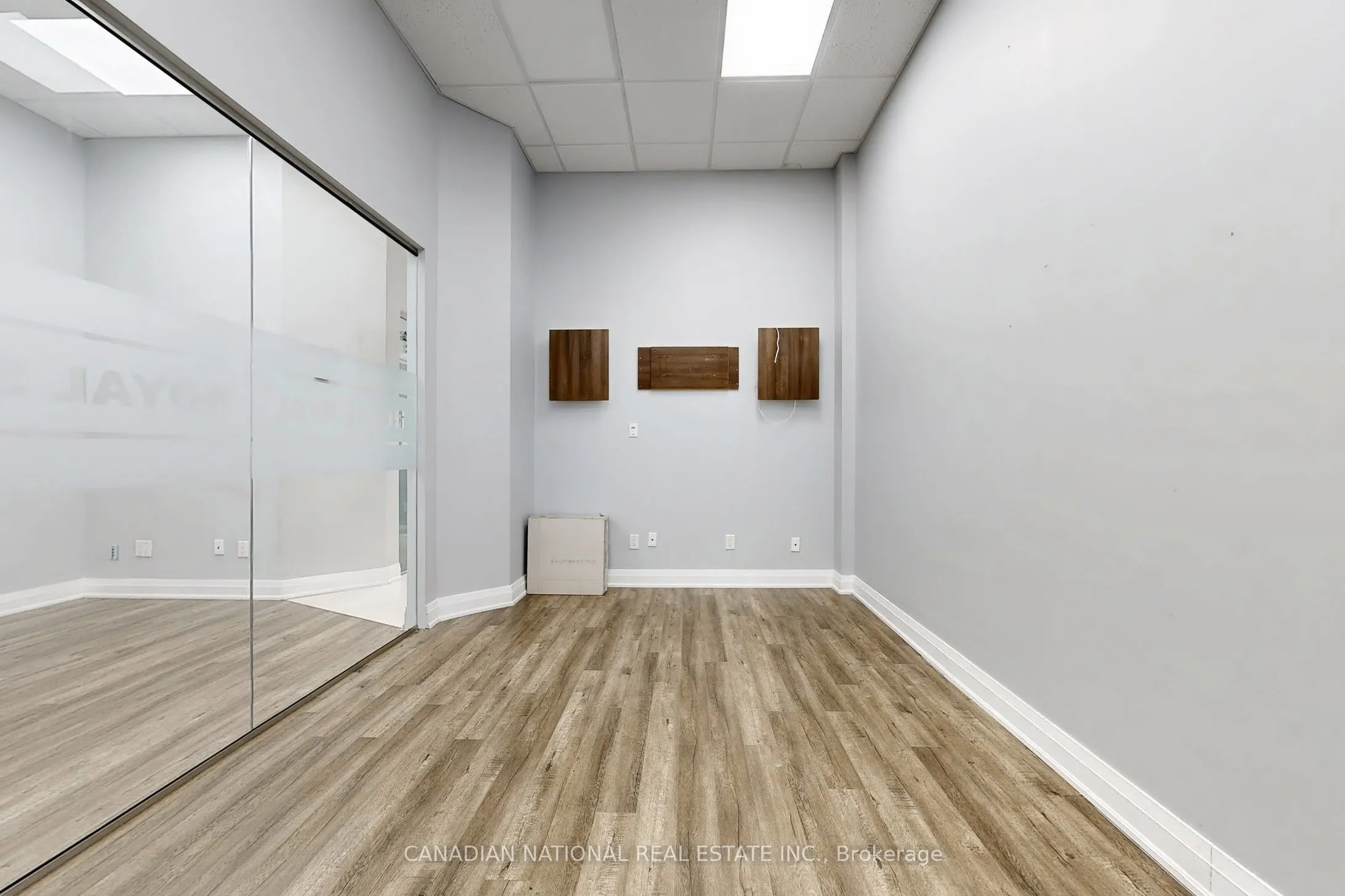 595 Sheppard Avenue E, #105