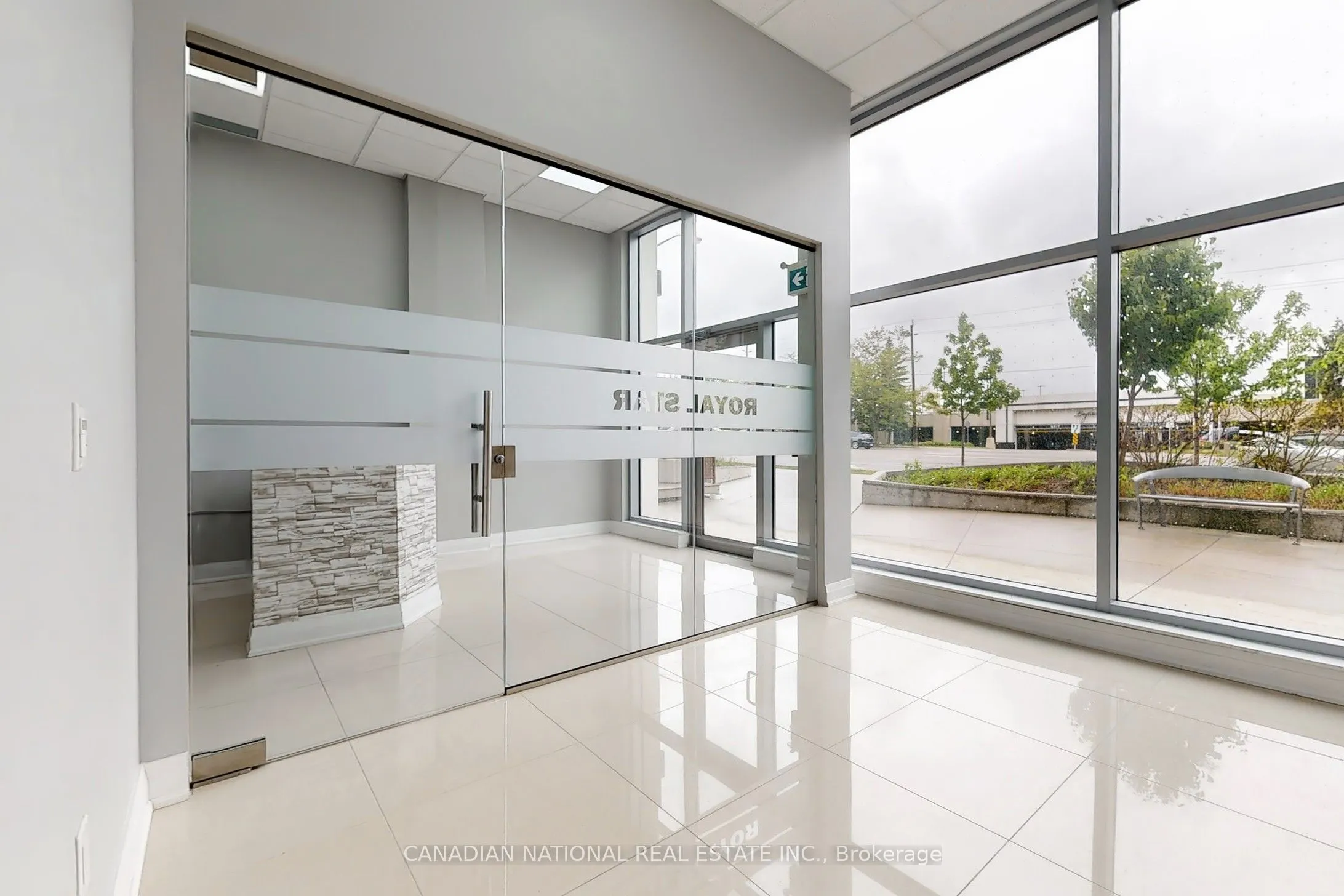 595 Sheppard Avenue E, #105