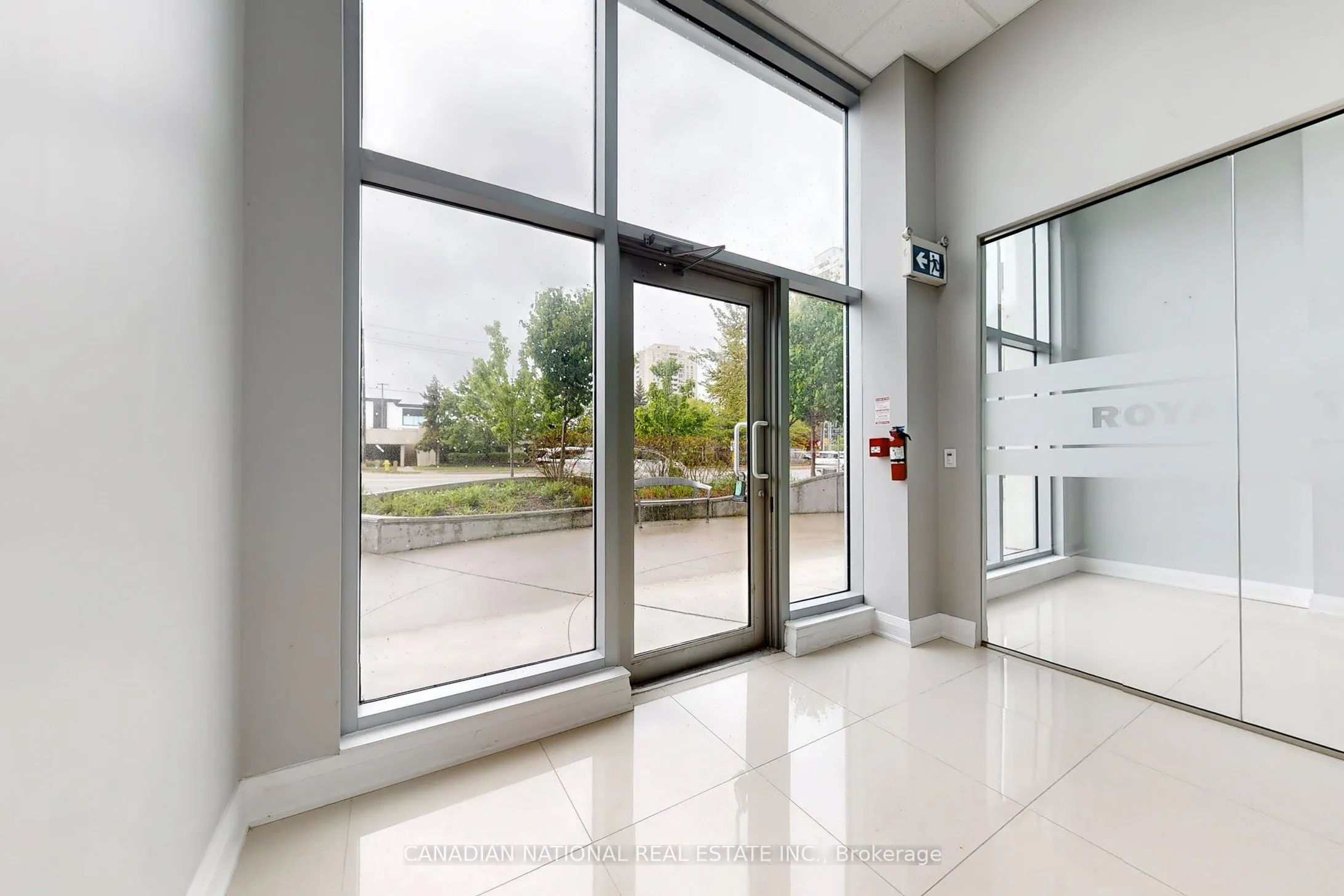 595 Sheppard Avenue E, #105
