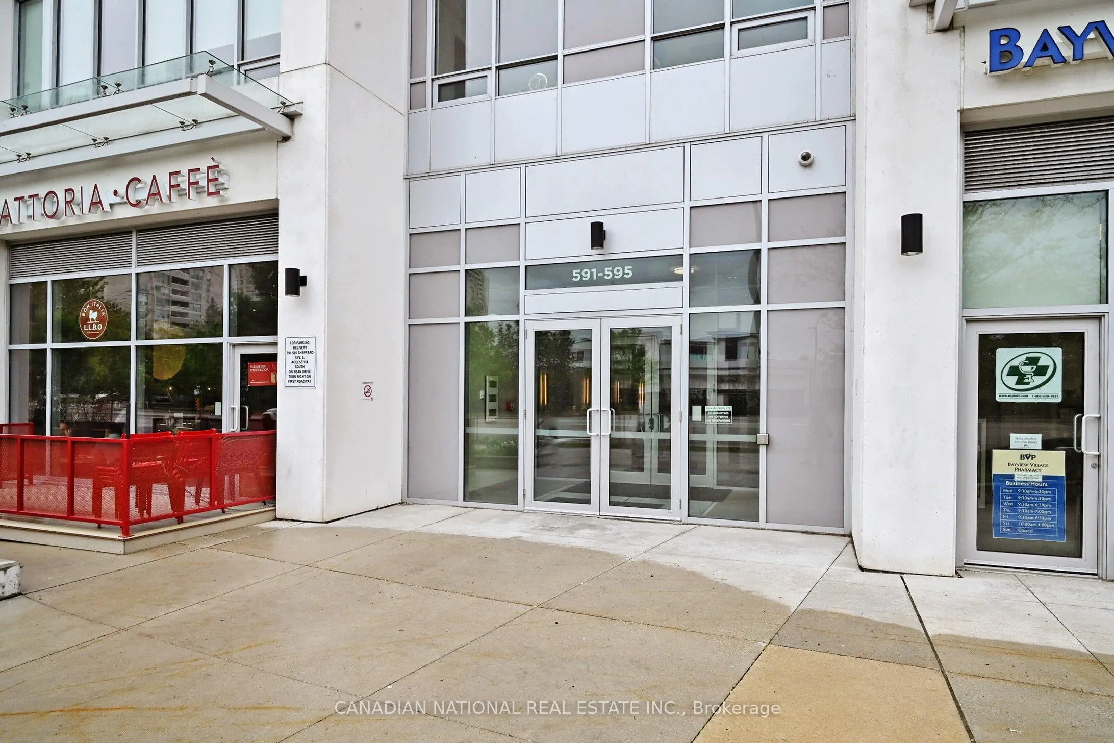 595 Sheppard Avenue E, #105