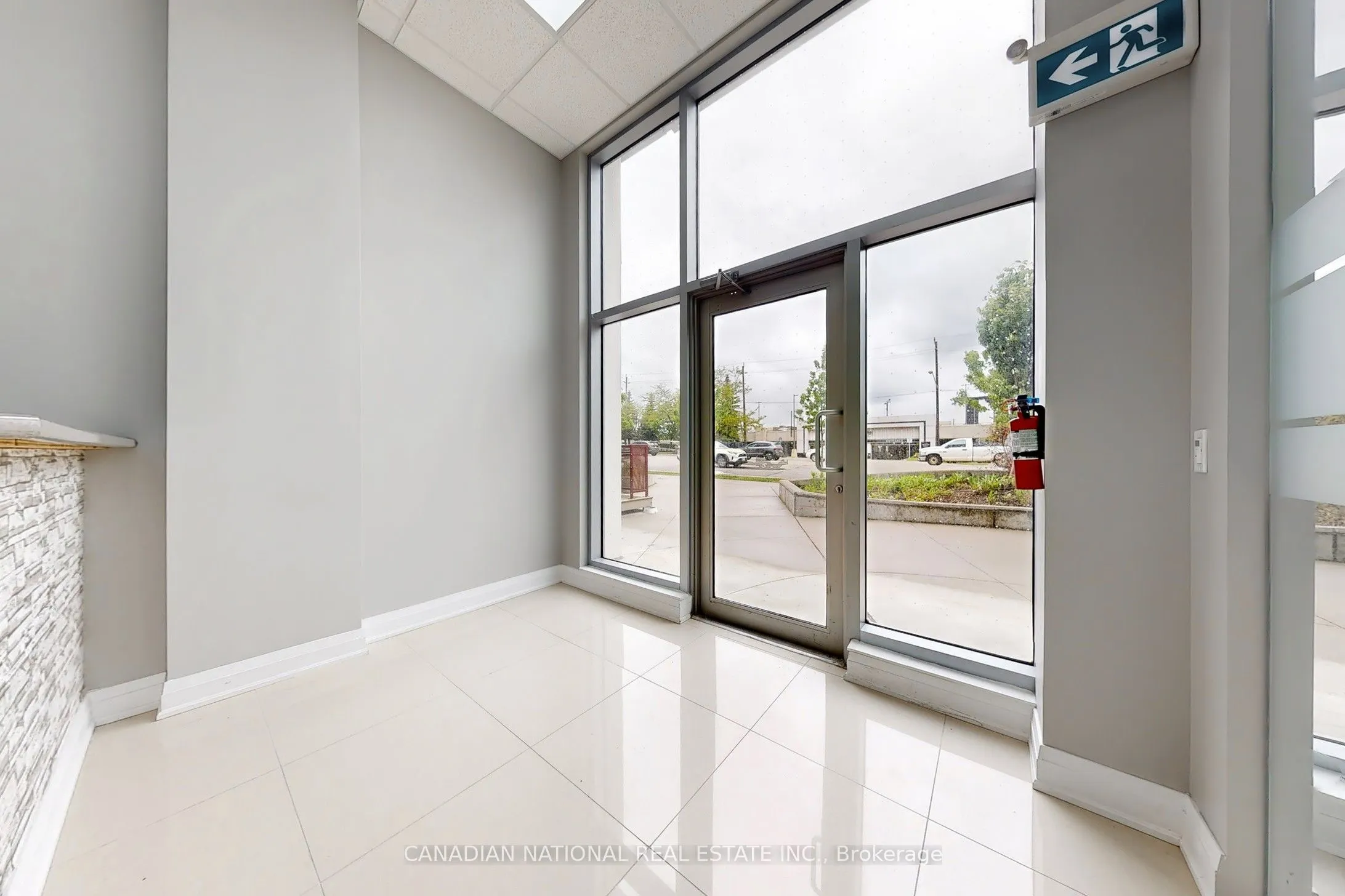595 Sheppard Avenue E, #105