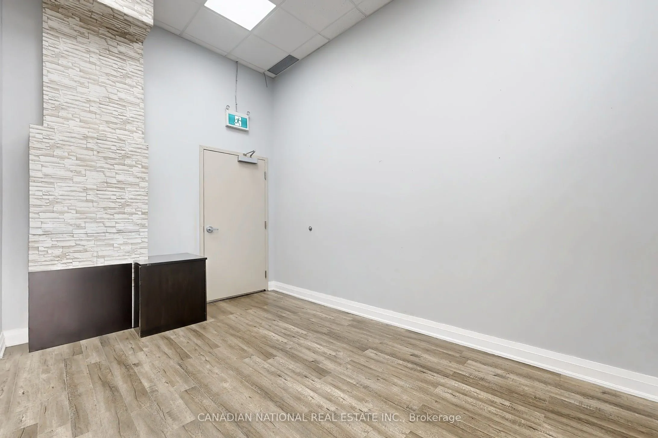595 Sheppard Avenue E, #105
