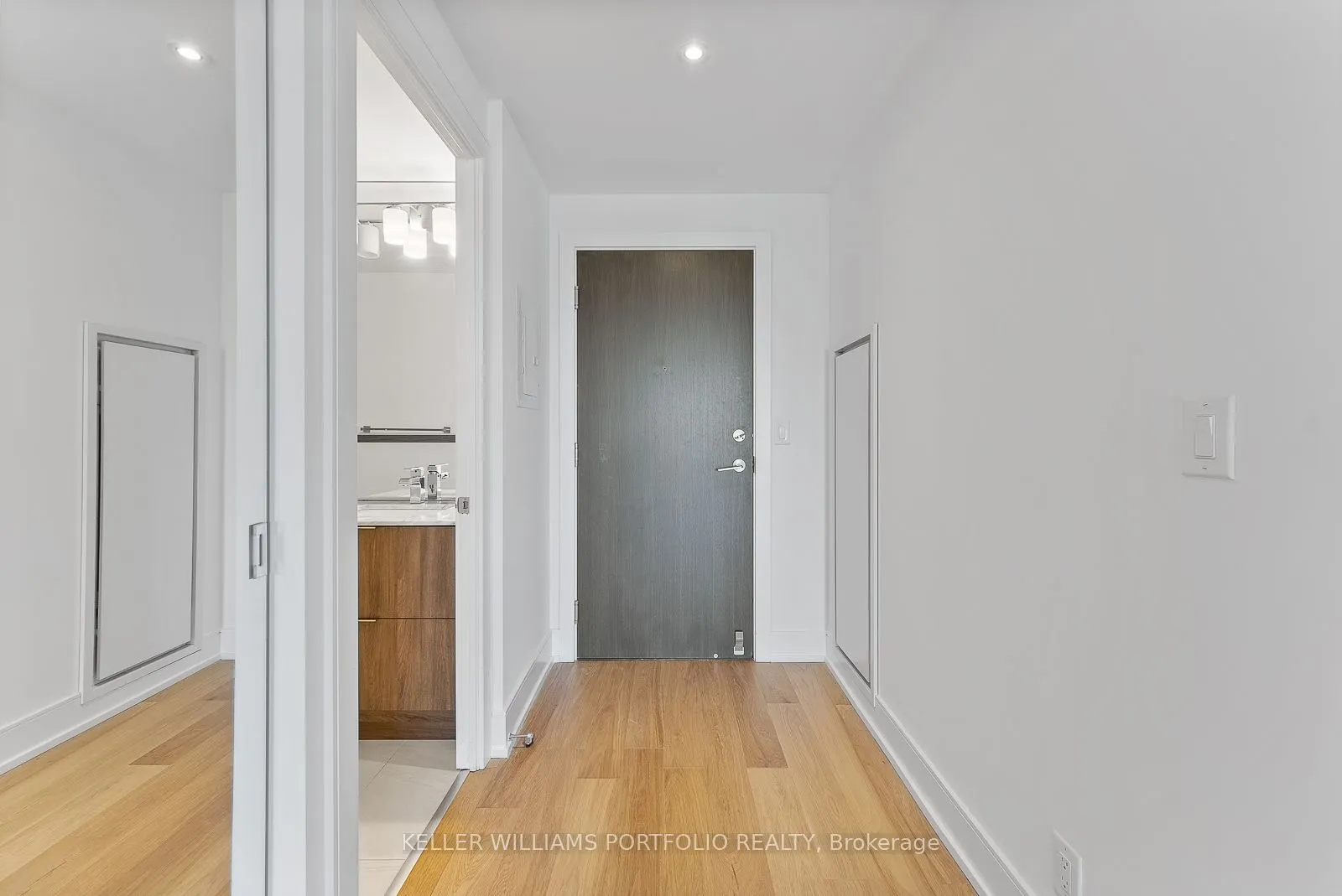 6 Parkwood Avenue, #310