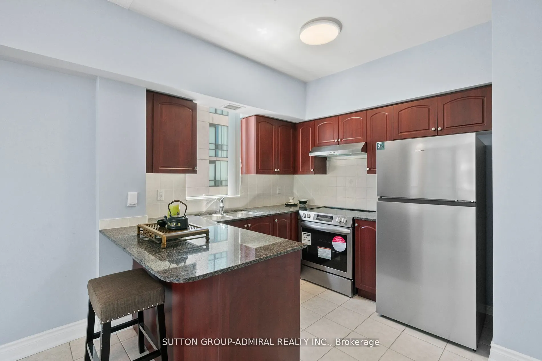 509 Beecroft Road, #2102