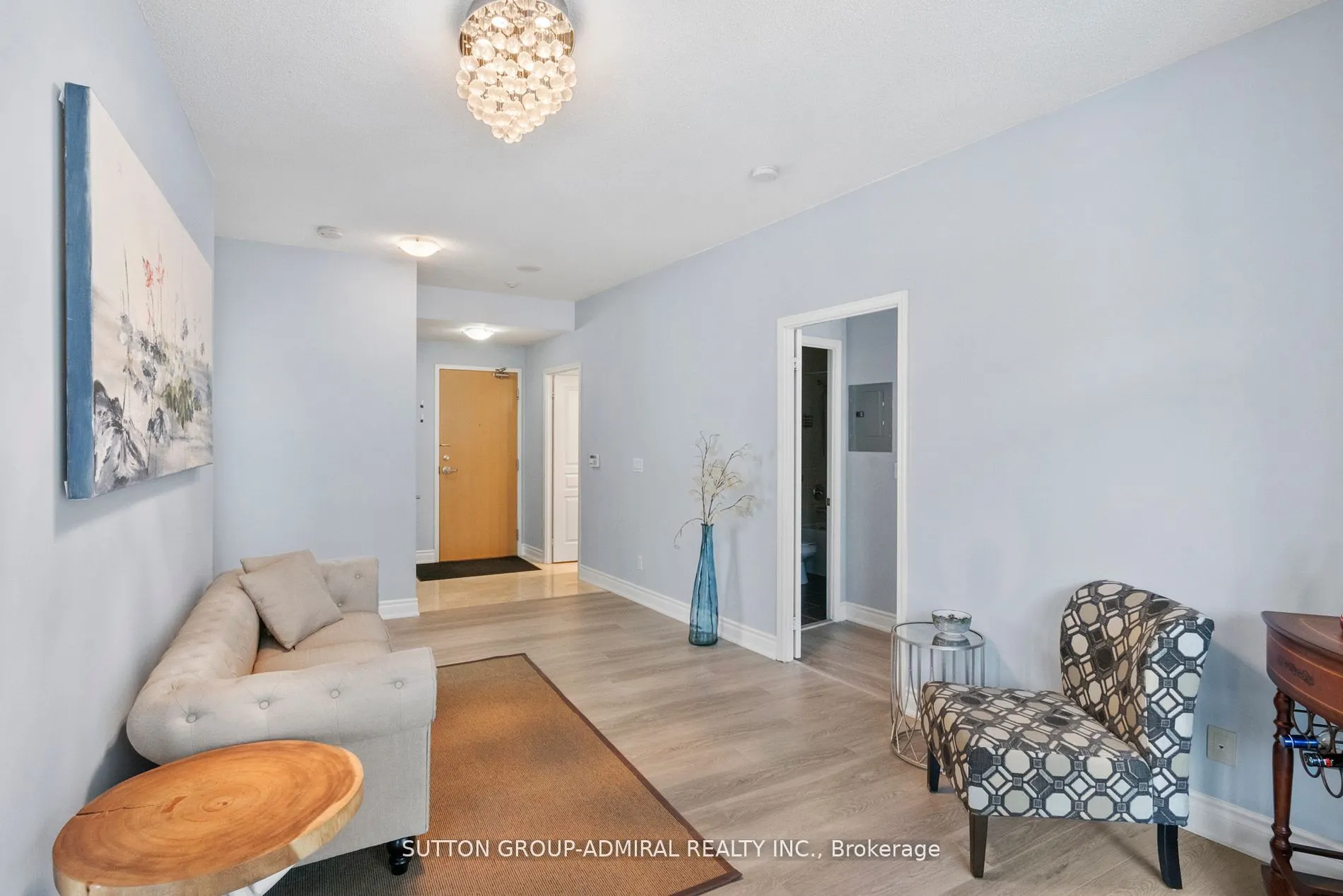 509 Beecroft Road, #2102