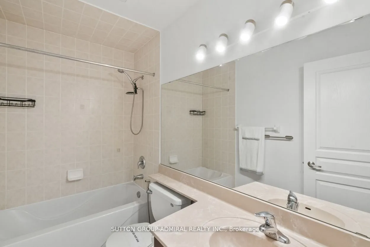 509 Beecroft Road, #2102