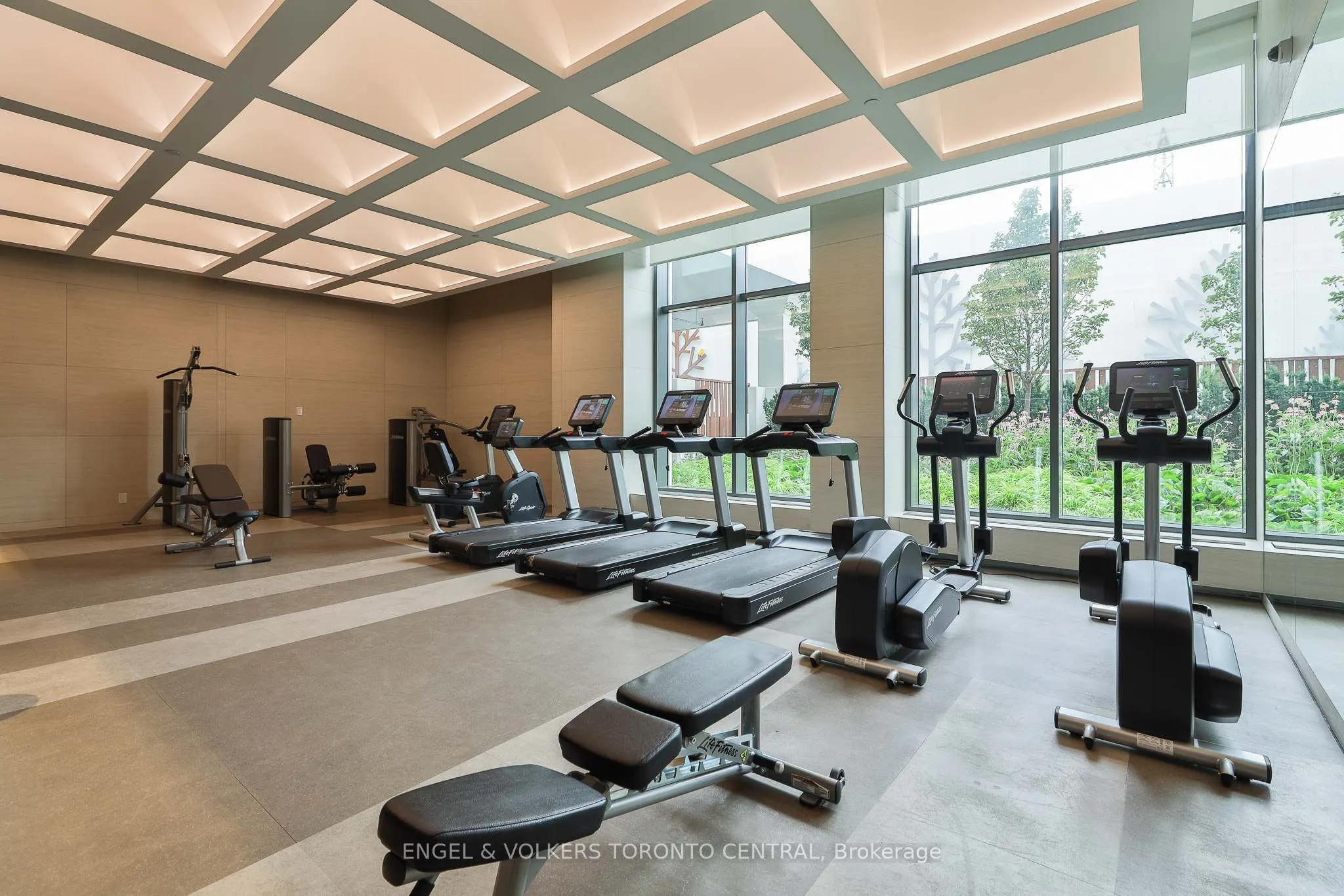 280 Howland Avenue, #GPH26