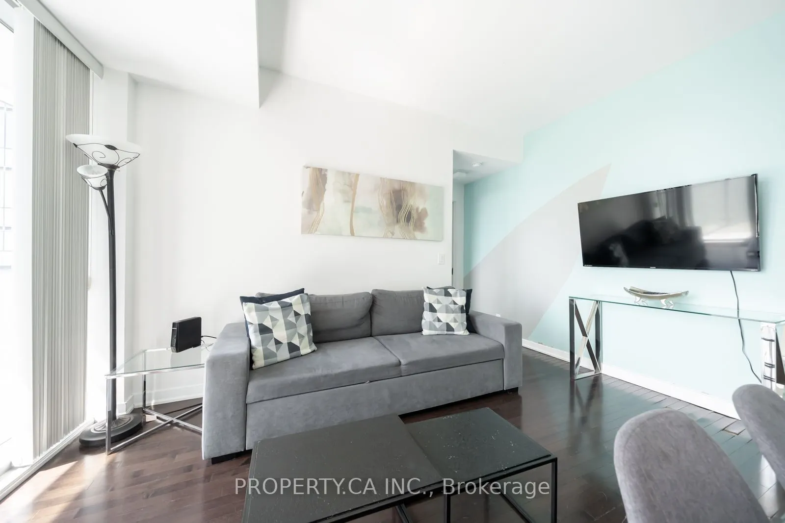 14 York Street S #1908