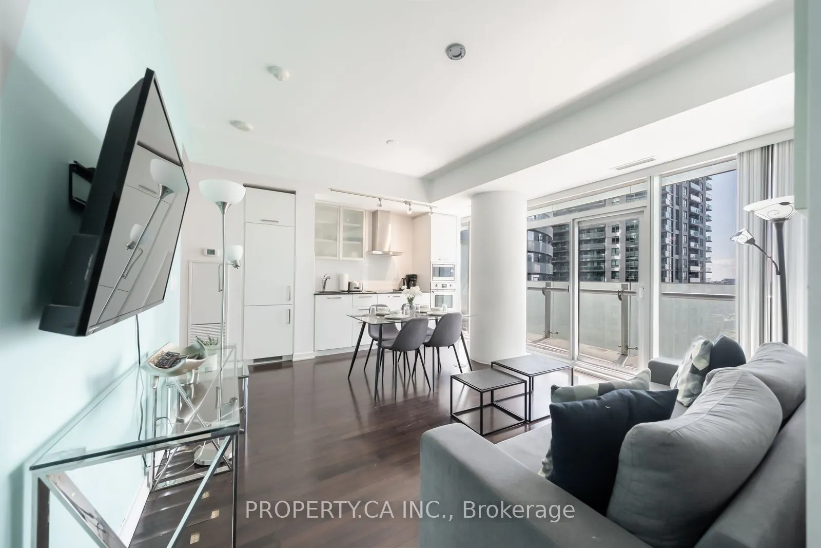 14 York Street S #1908