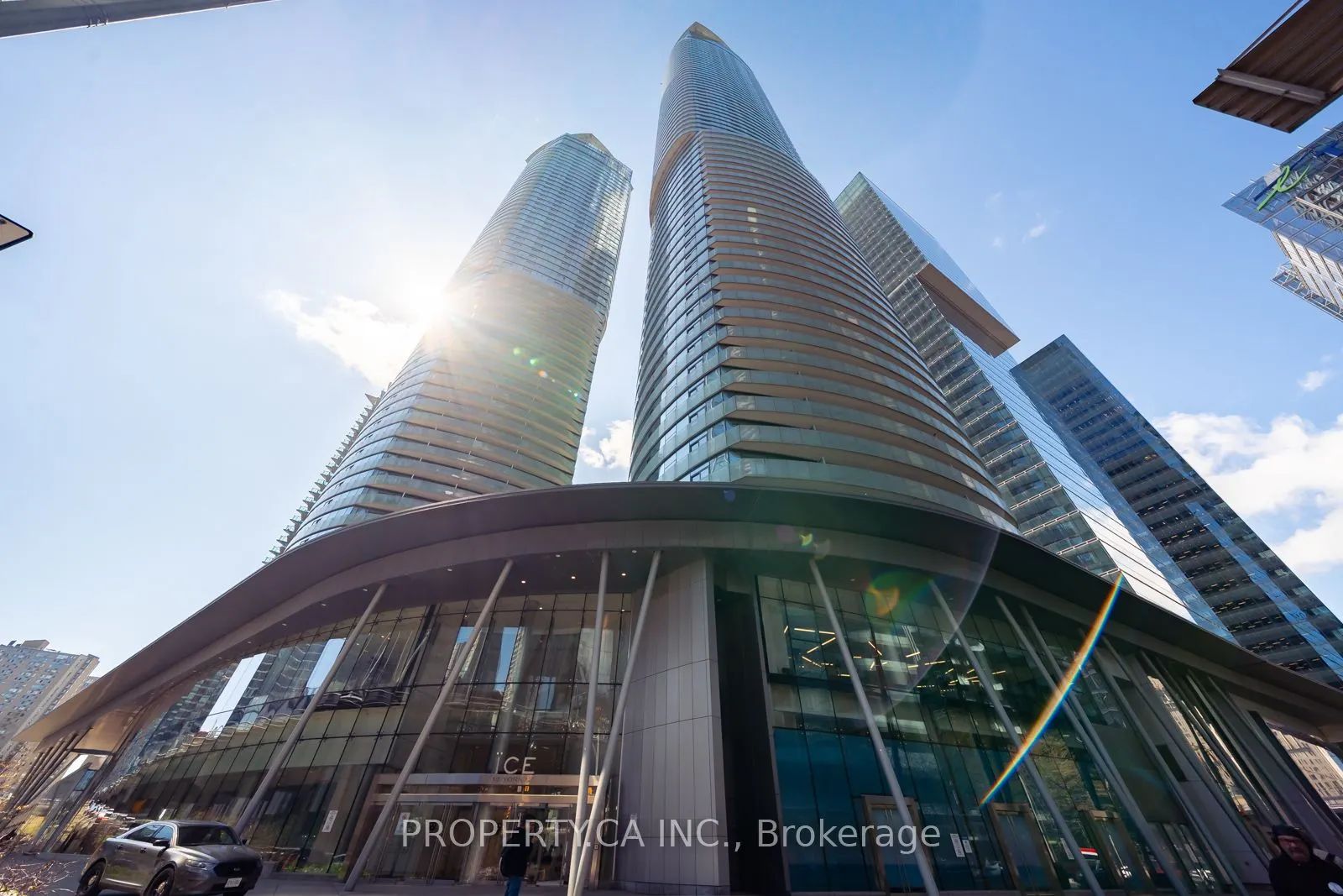 14 York Street S #1908