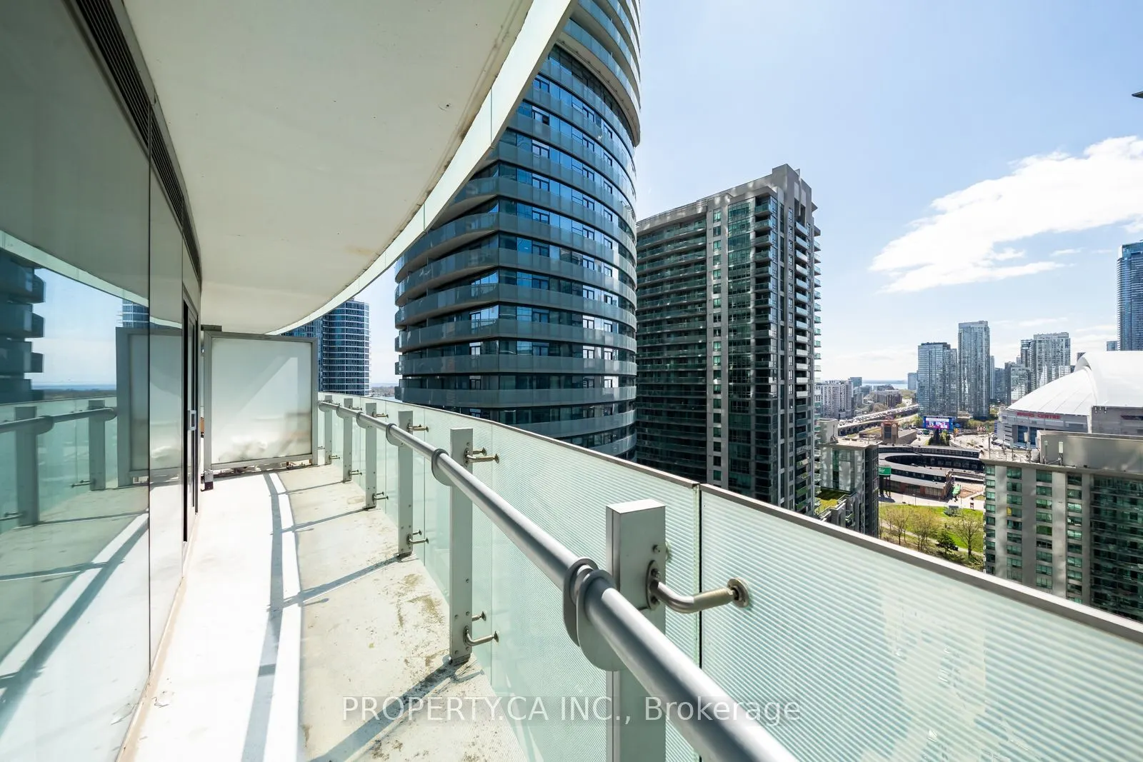 14 York Street S #1908