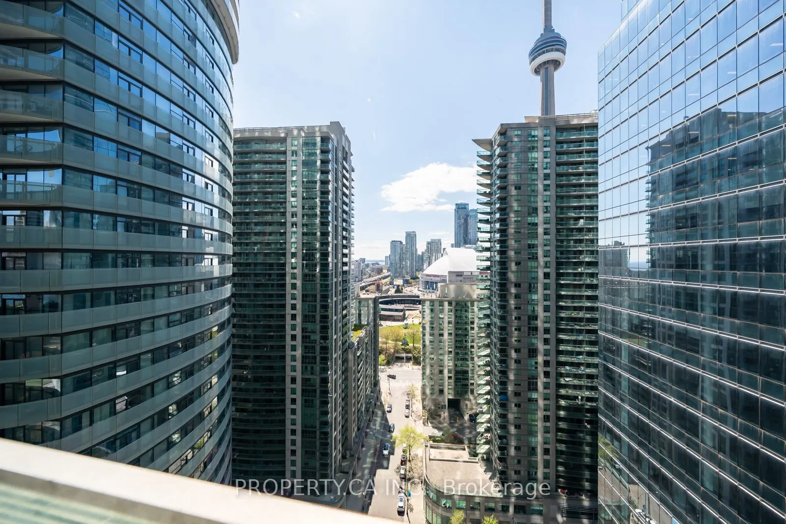 14 York Street S #1908