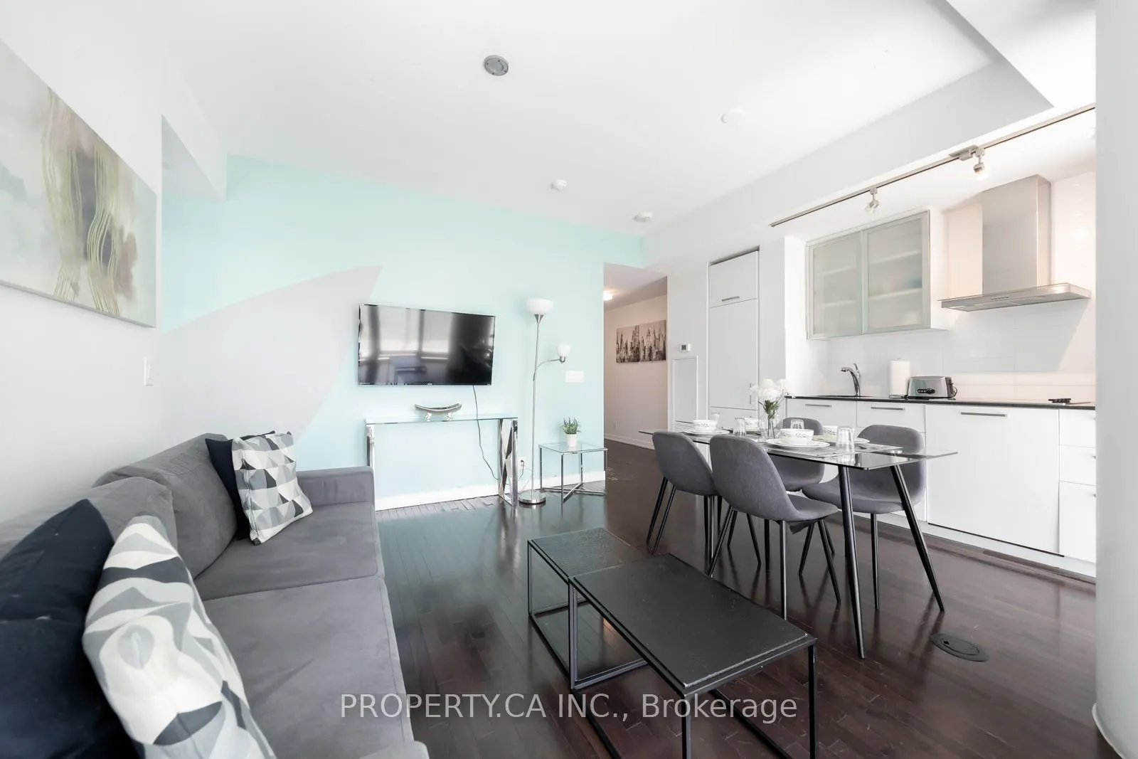 14 York Street S #1908