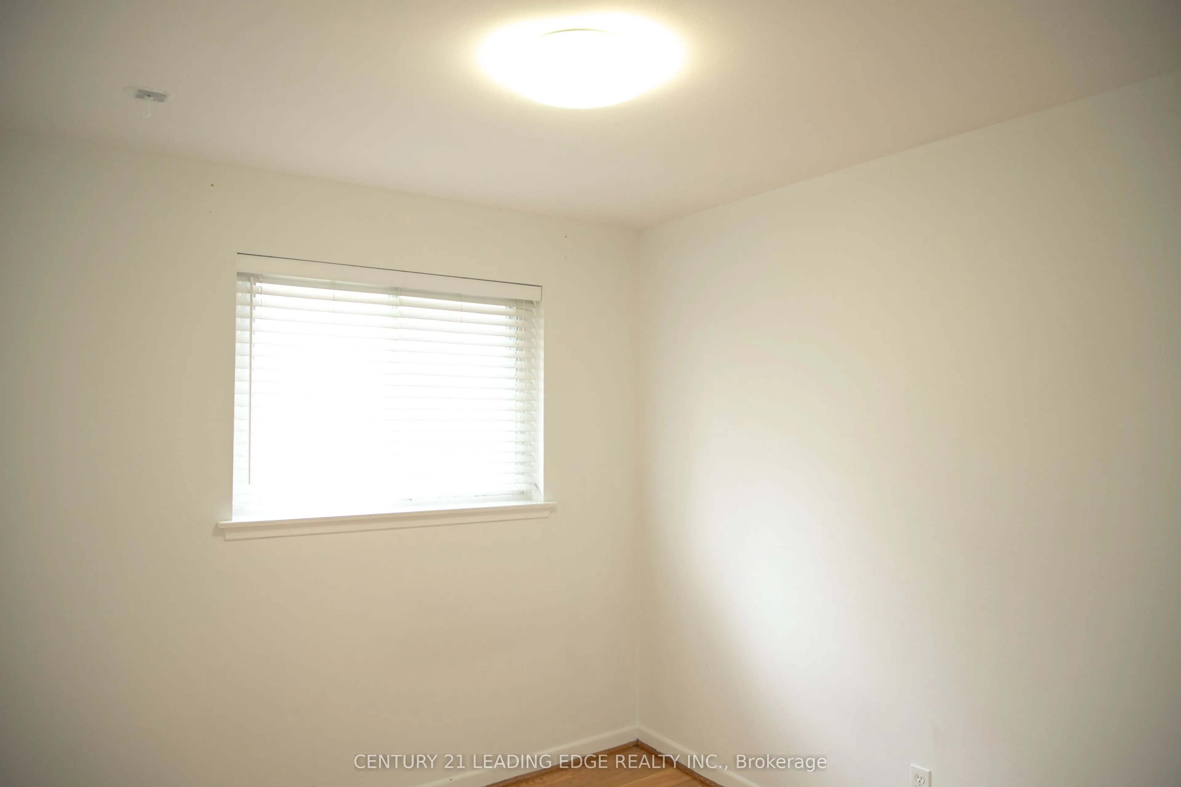 23 Lesgay Crescent