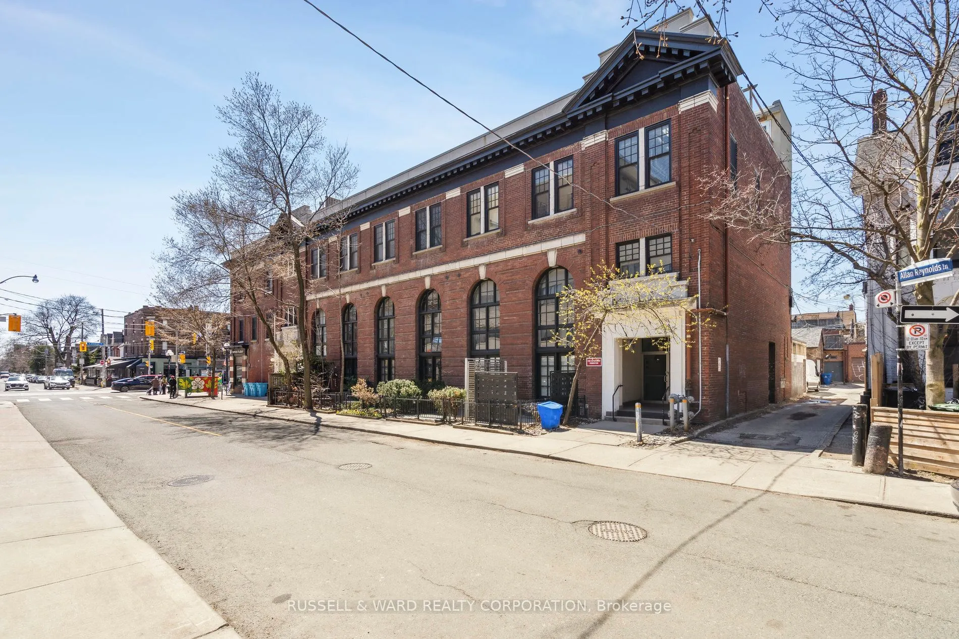 394 Euclid Avenue, #103
