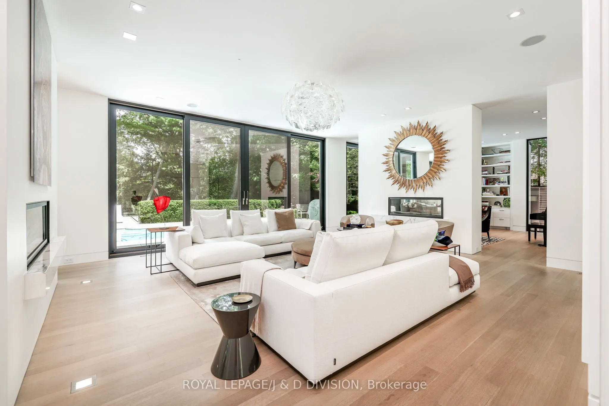 20 Forest Glen Crescent