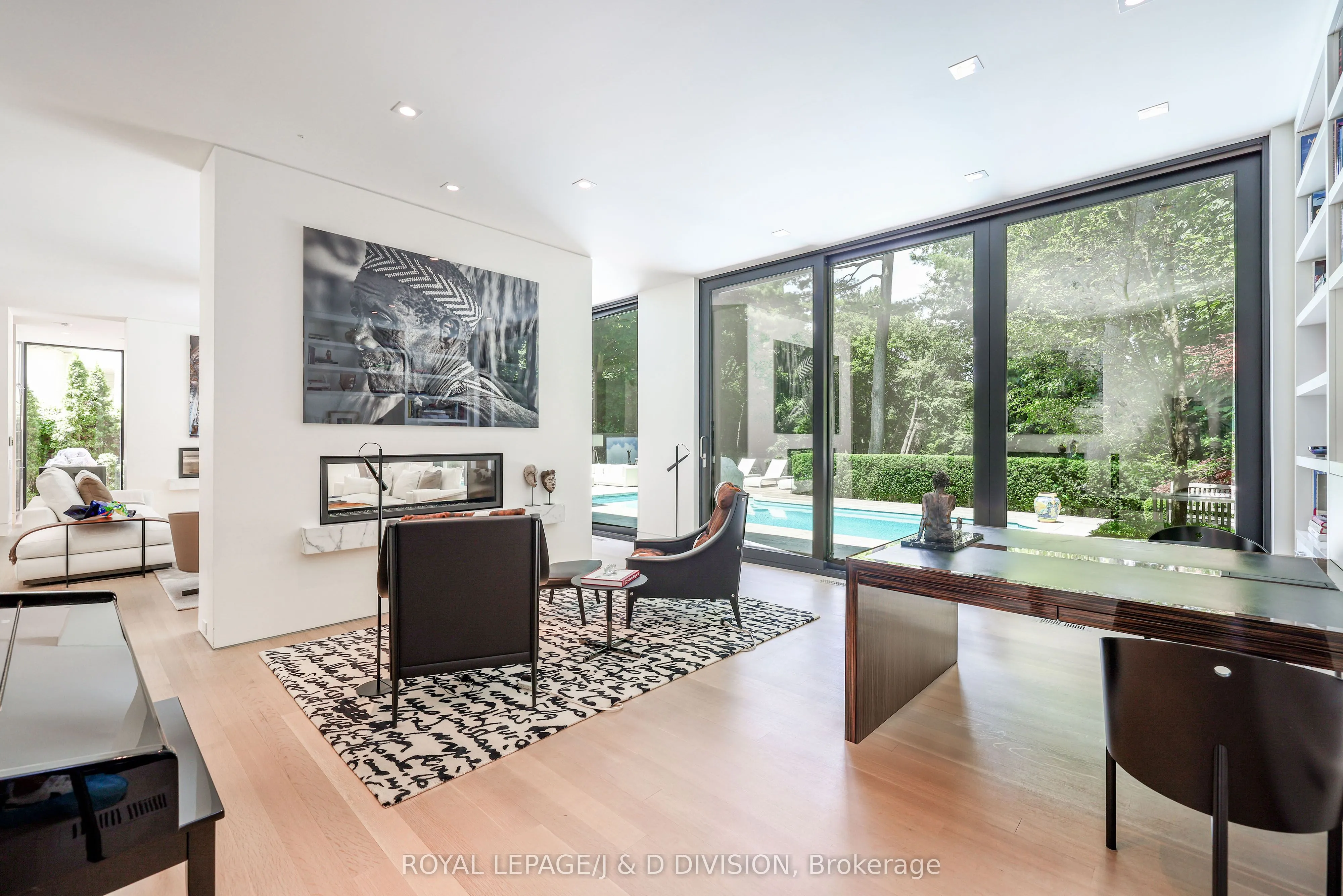 20 Forest Glen Crescent