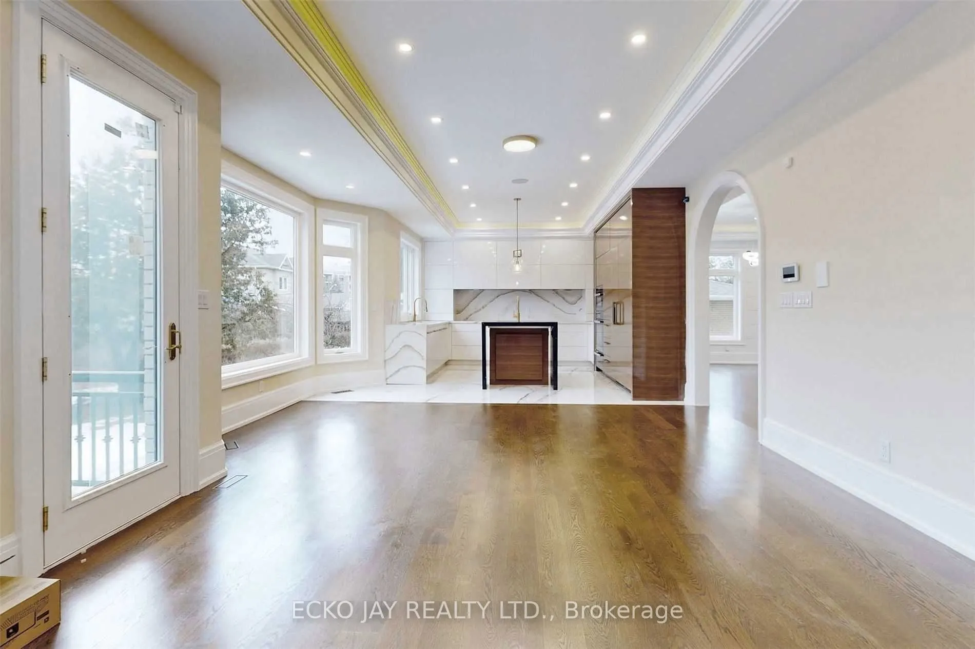 10 Jocelyn Crescent