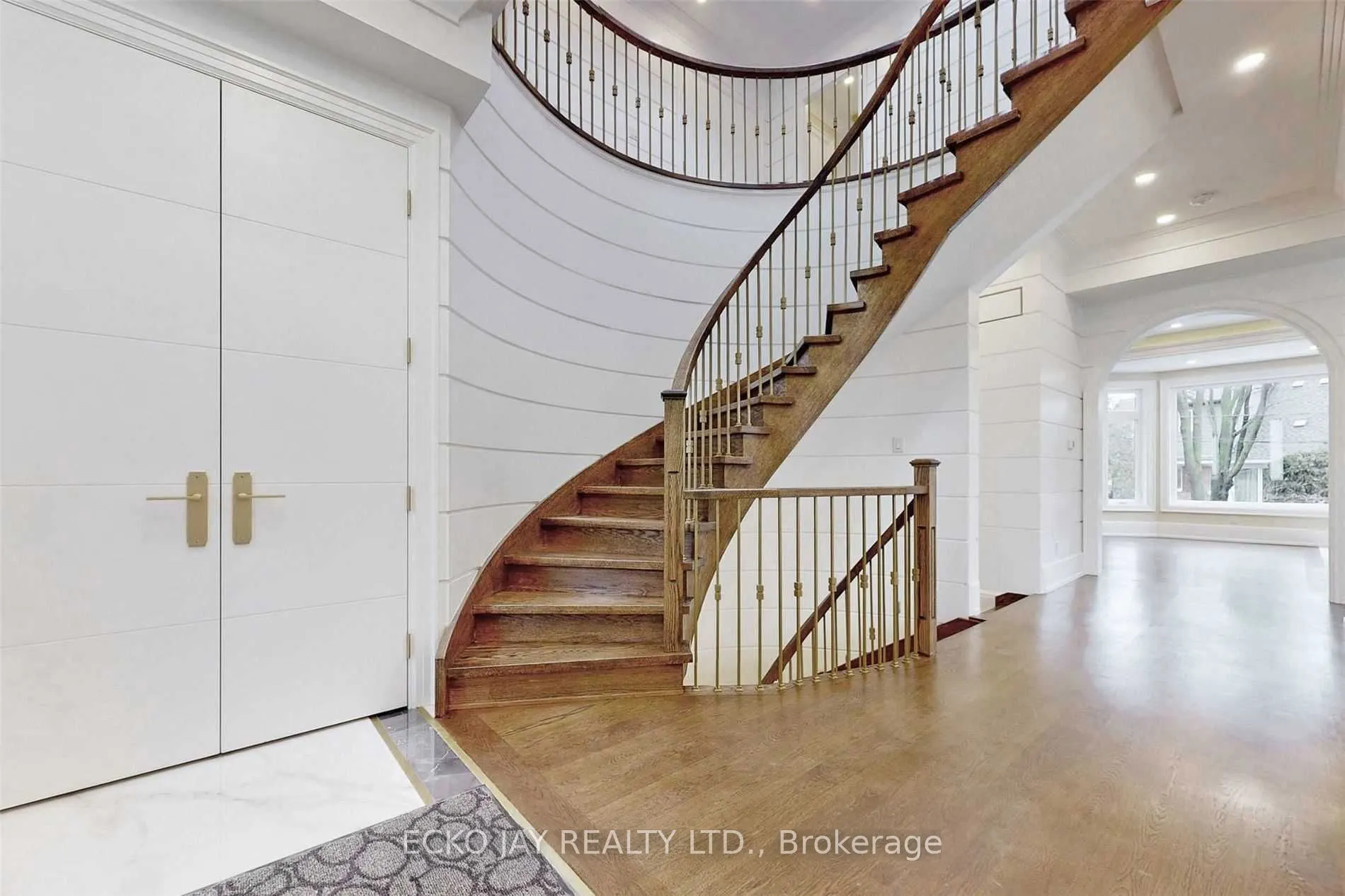 10 Jocelyn Crescent