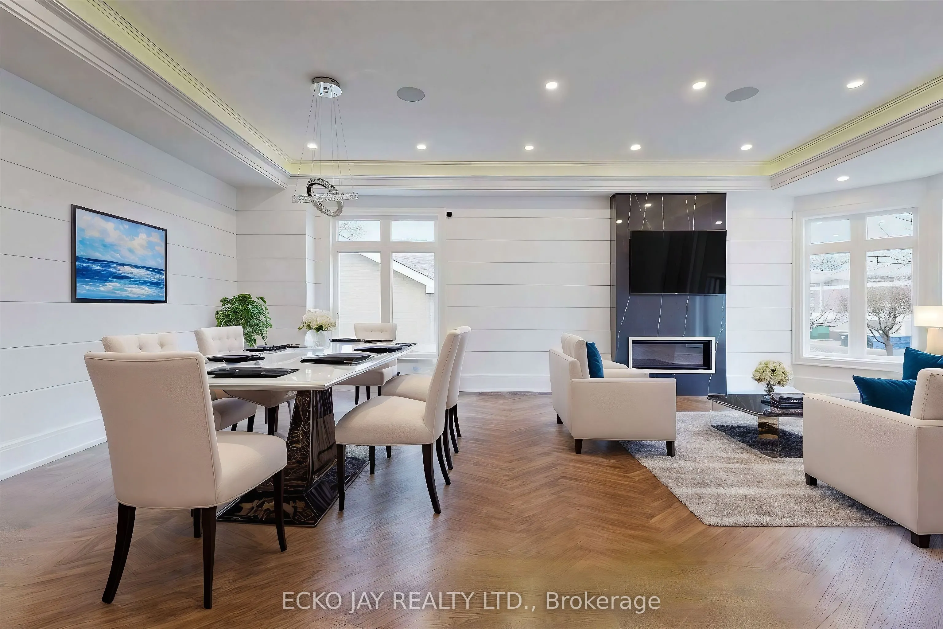 10 Jocelyn Crescent