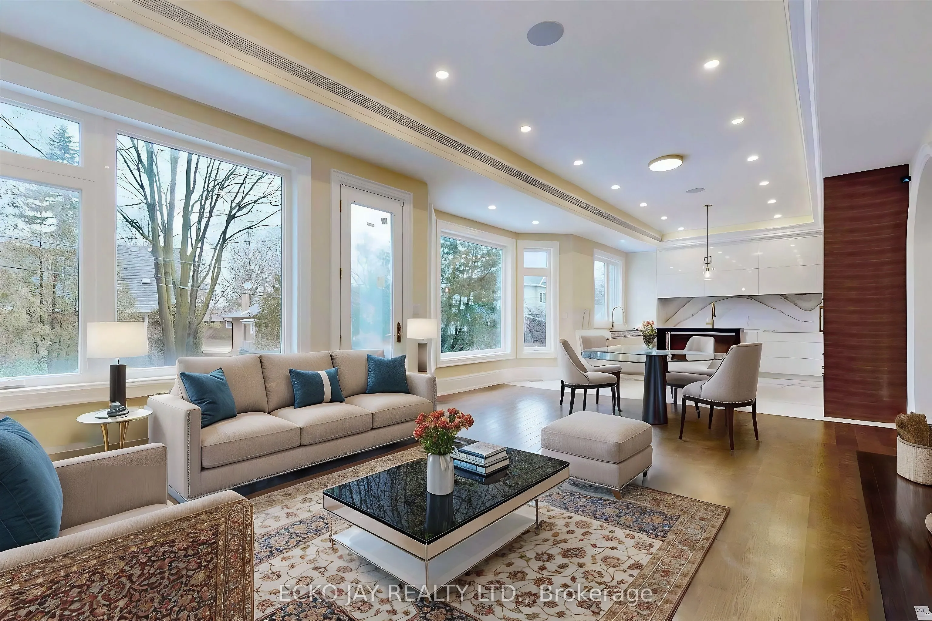 10 Jocelyn Crescent