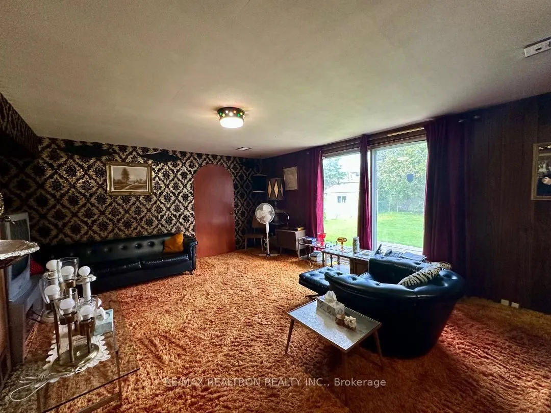 344 Pleasant Avenue