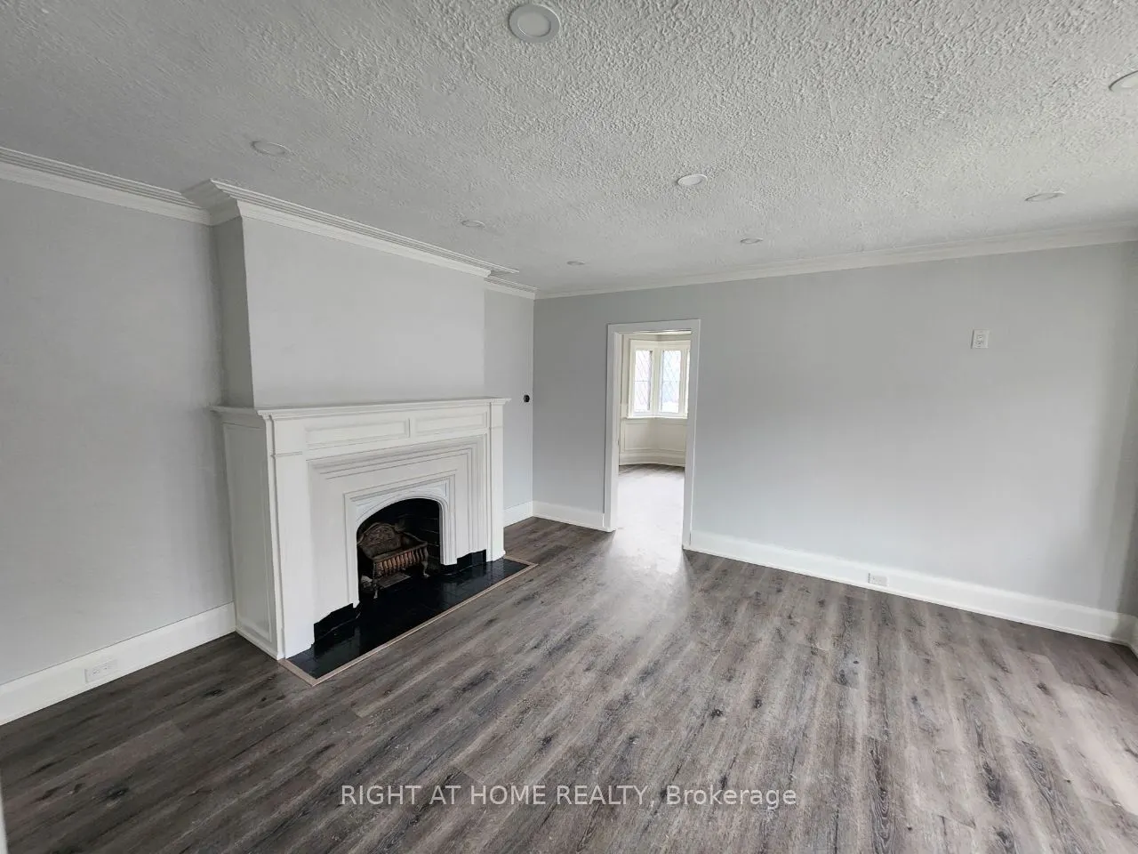 137 Wanless Avenue
