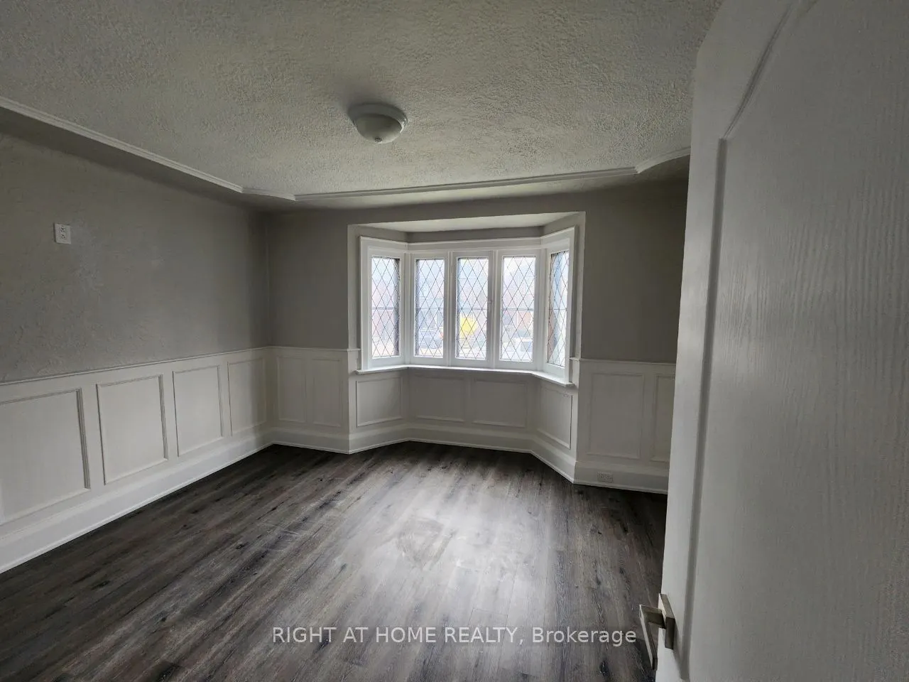 137 Wanless Avenue