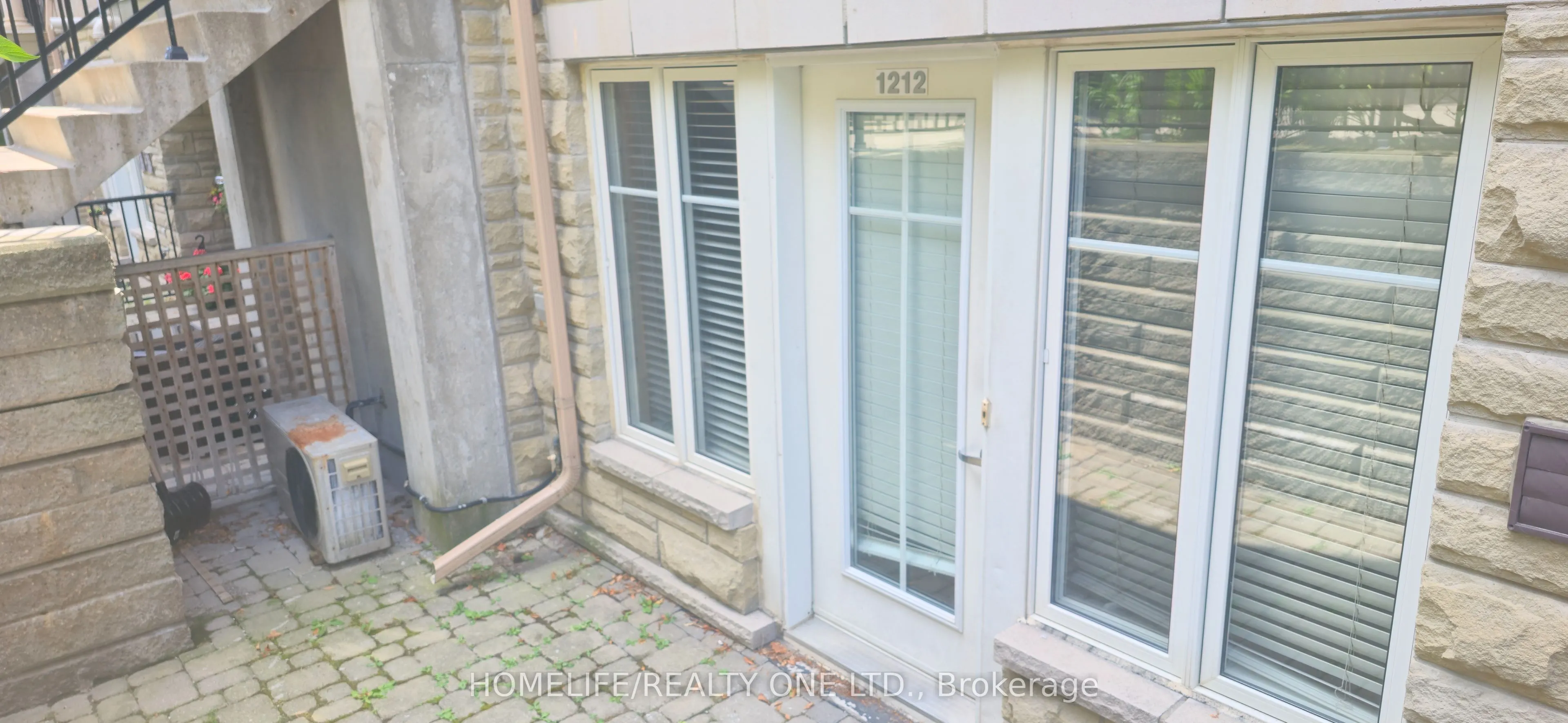 21 Pirandello Street E, #1212