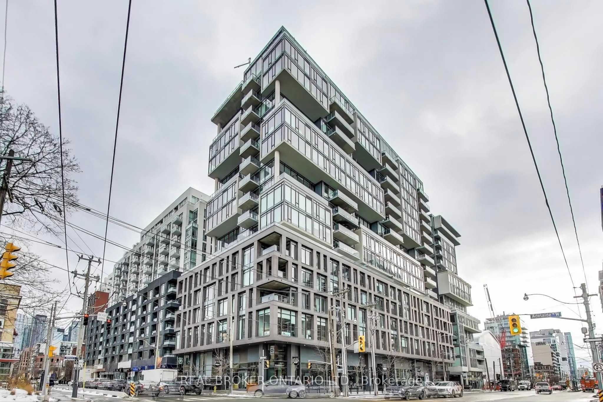 111 Bathurst Street, #320