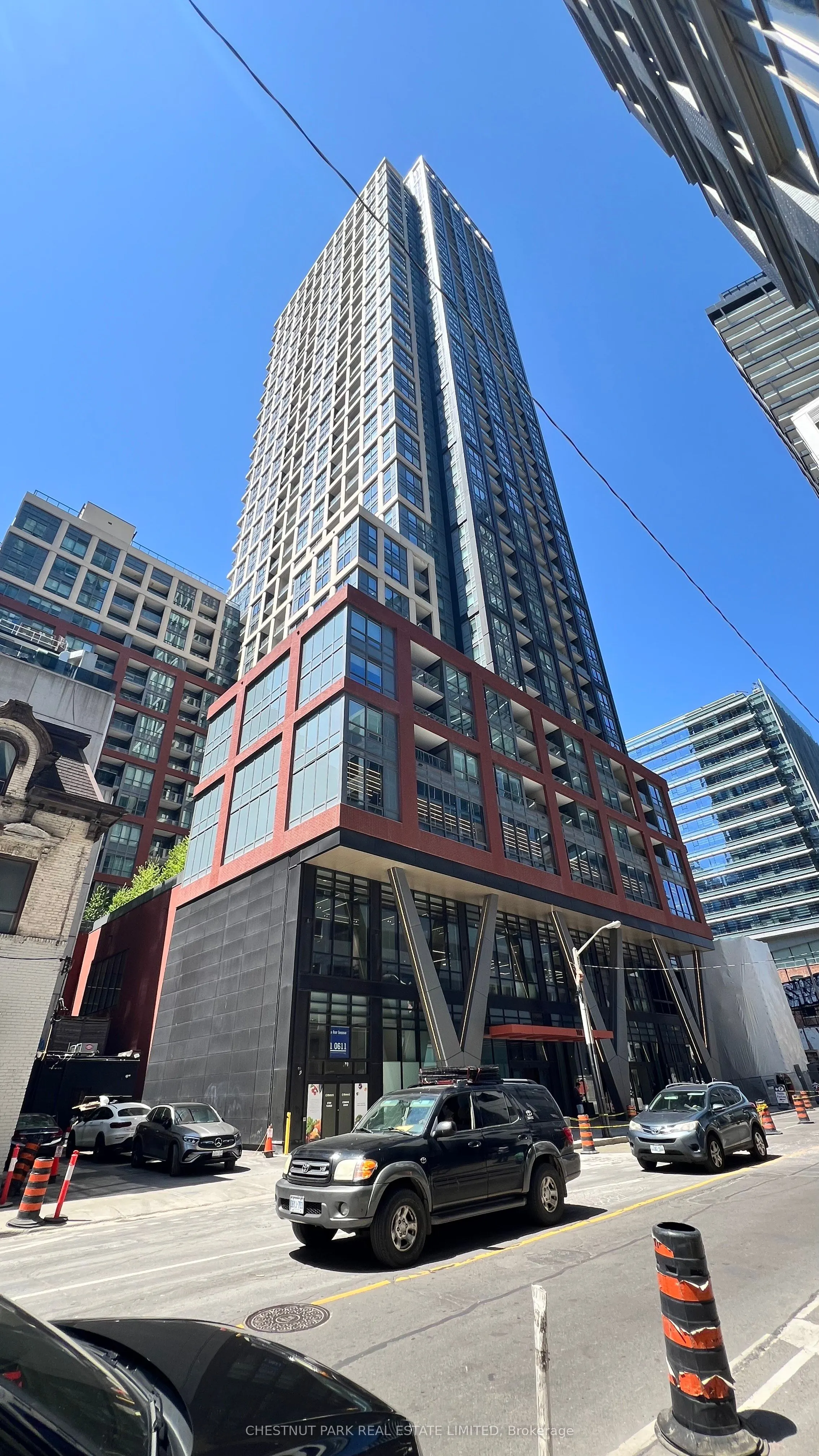108 Peter Street, #701