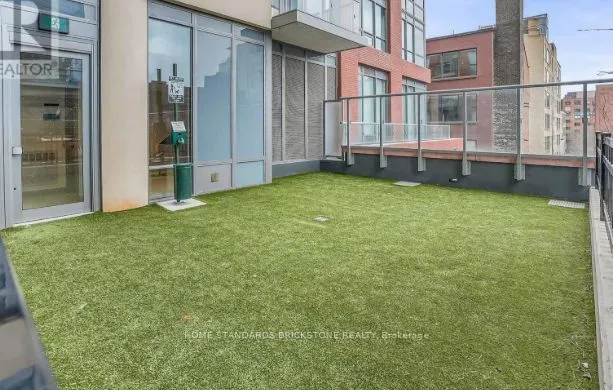 108 Peter Street #2011