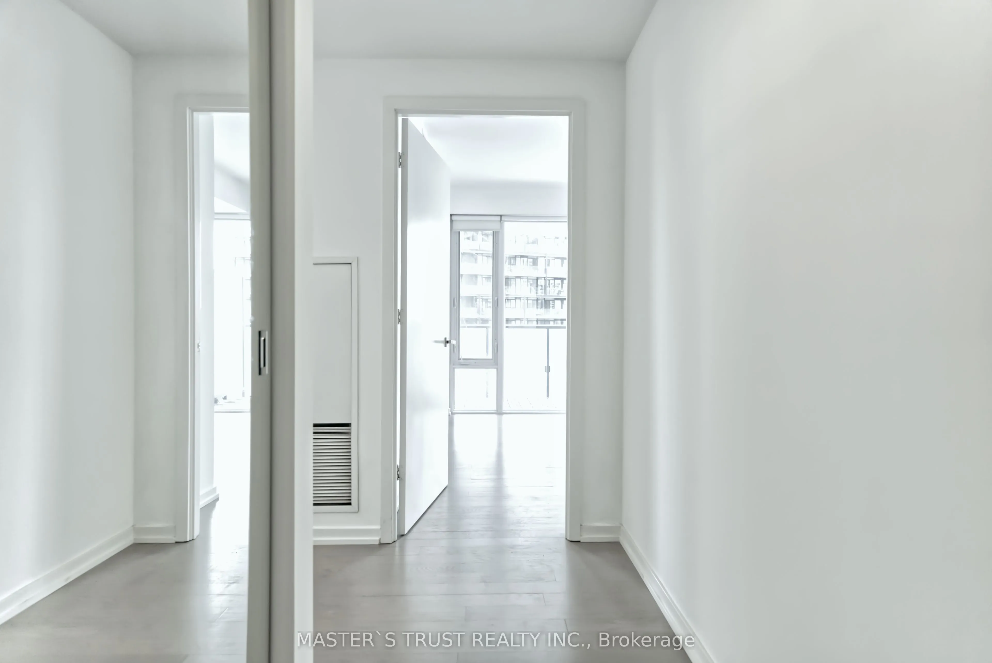 101 Peter Street, #2511