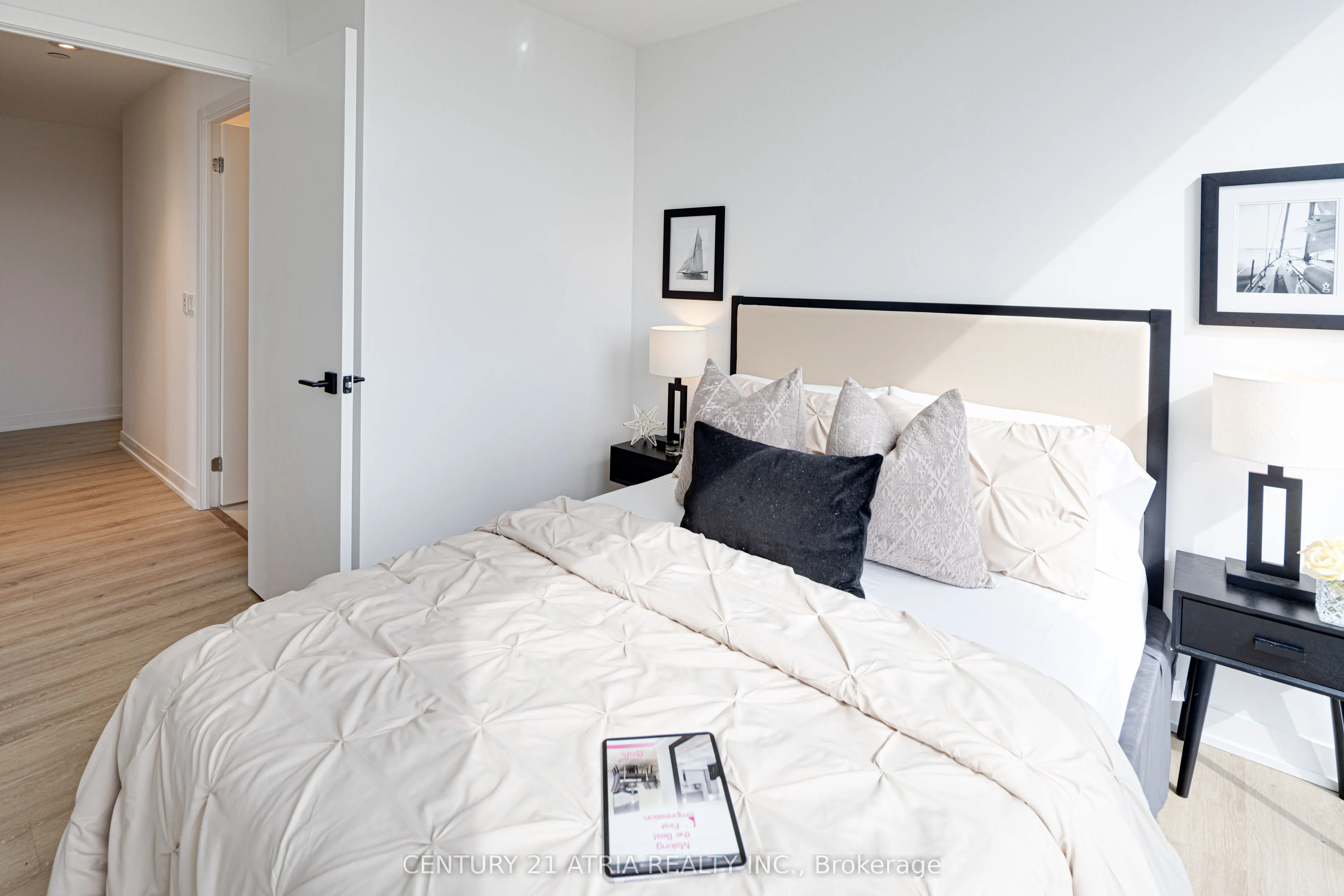 319 Jarvis Street, #2515