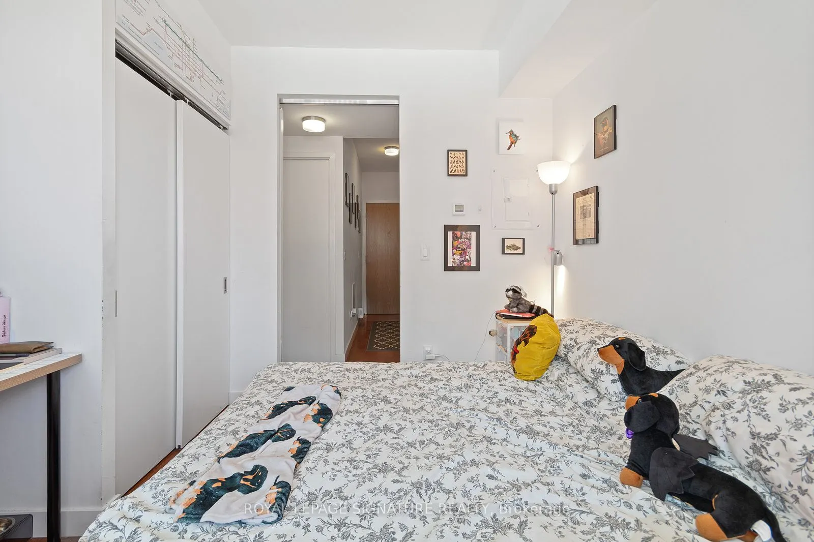 215 Queen Street W, #711