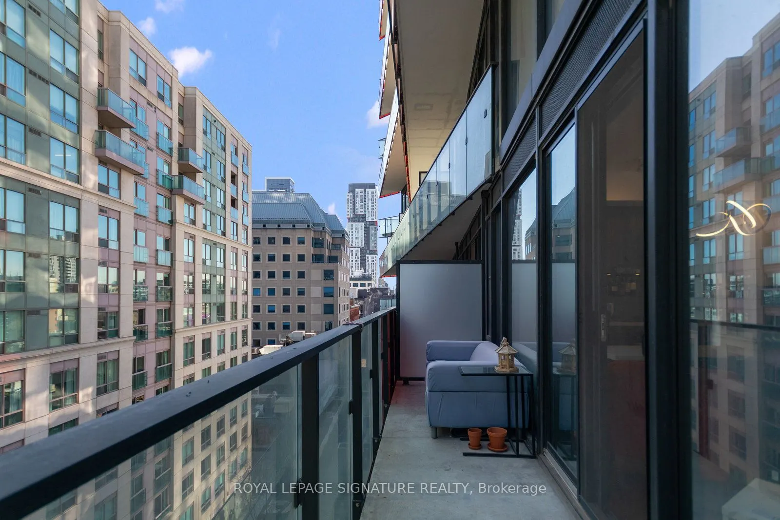 215 Queen Street W, #711