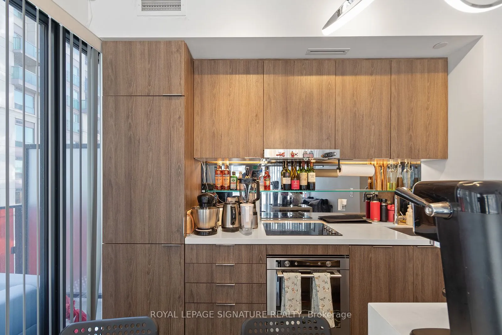 215 Queen Street W, #711