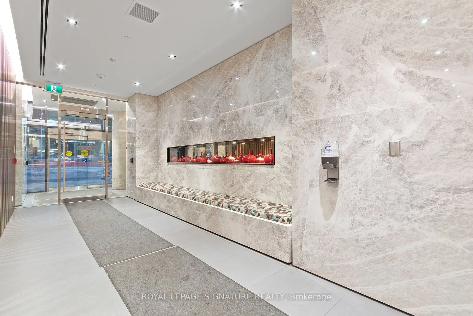 215 Queen Street W, #711